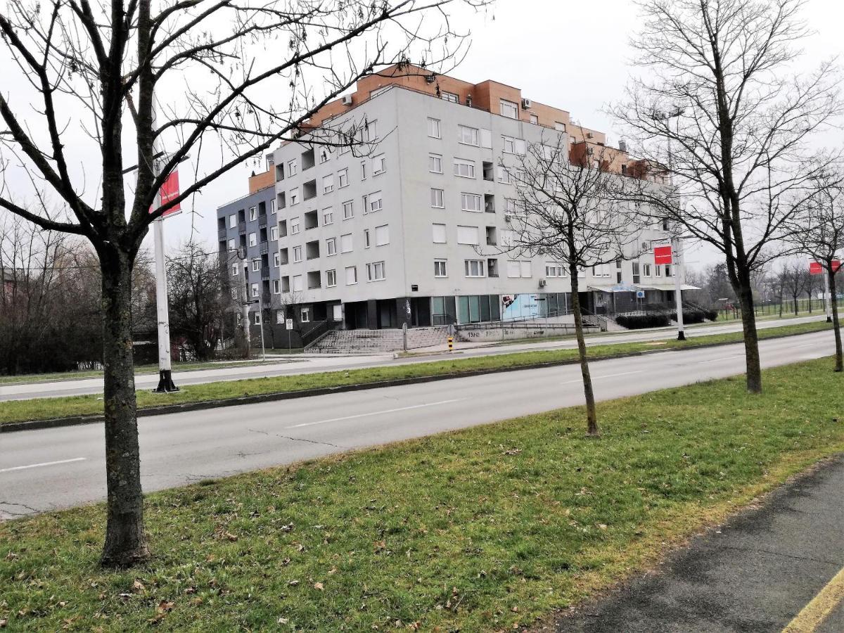 Apartman Ella Apartment Zagreb Exterior foto