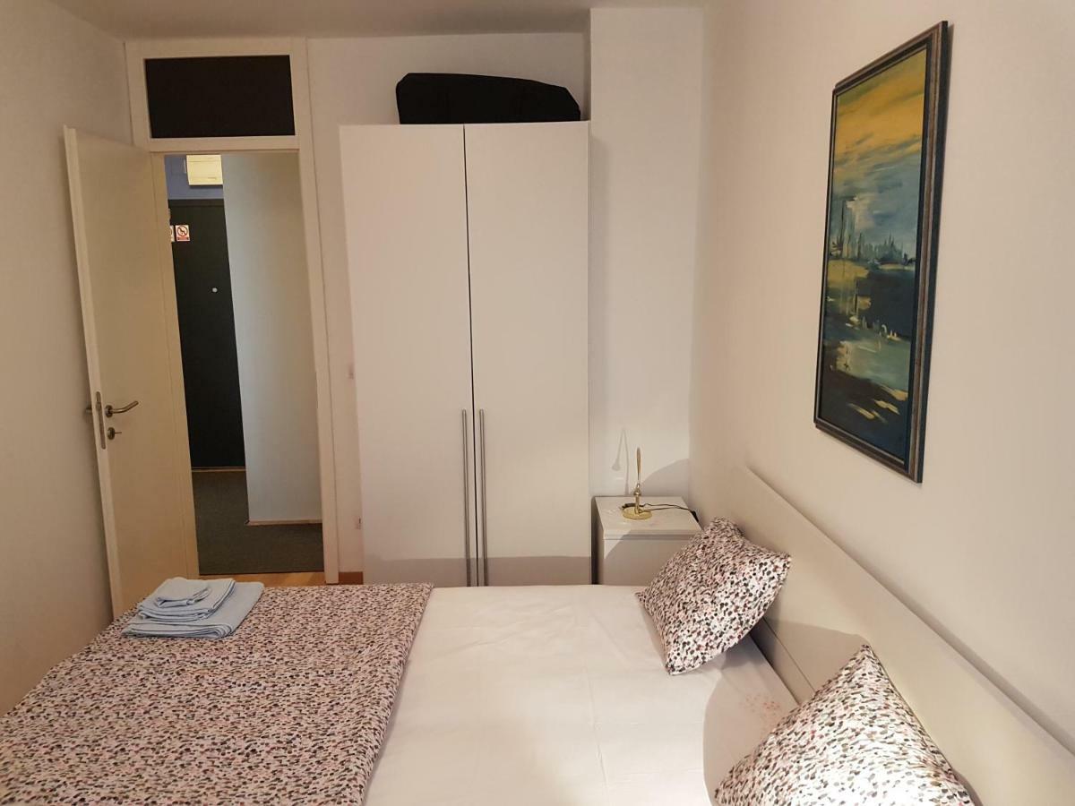 Apartman Ella Apartment Zagreb Exterior foto